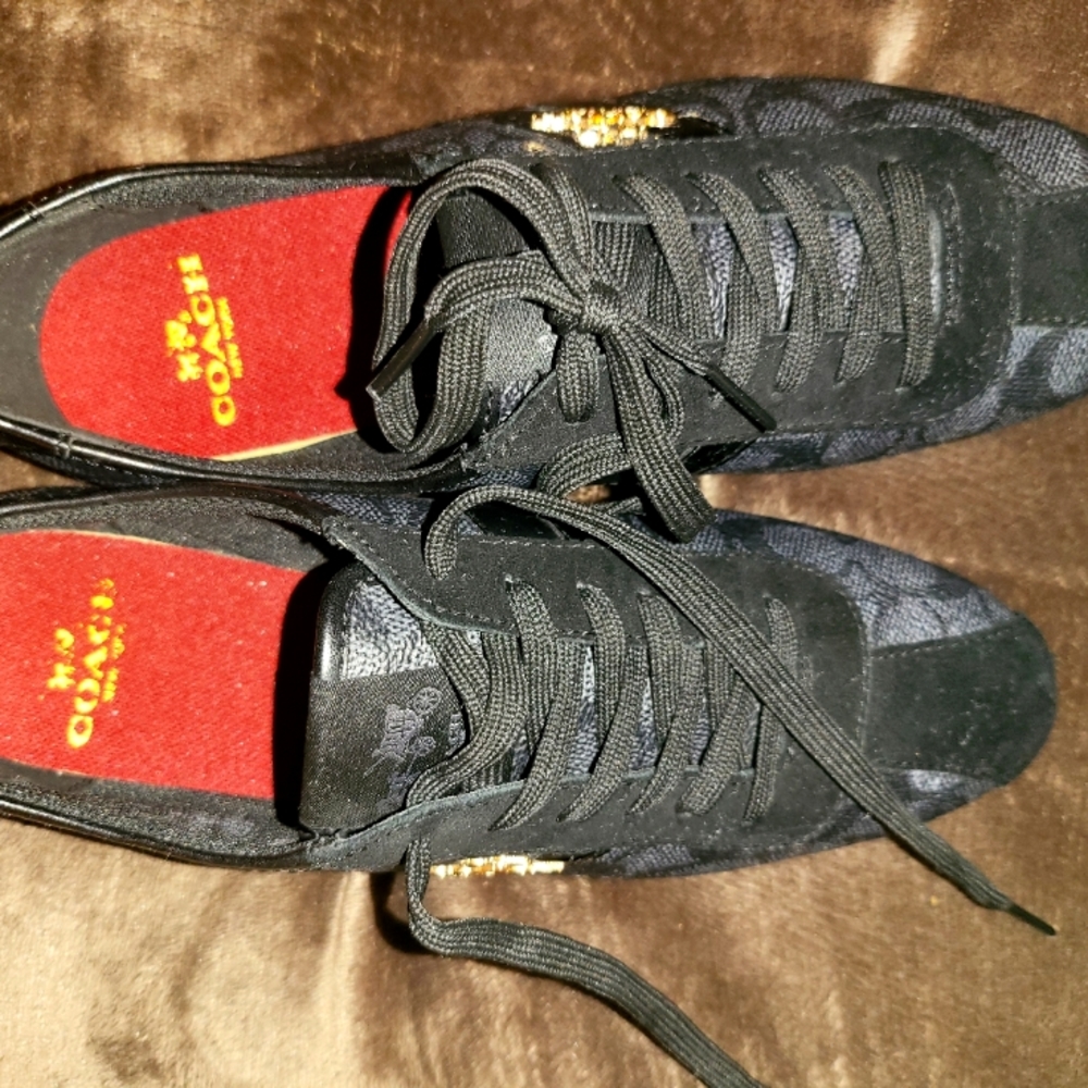 Coach, 7.5 B black